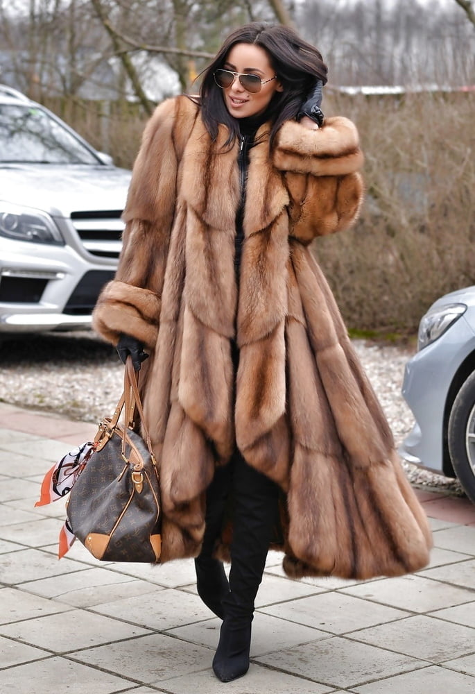 Love fur coats #92898211