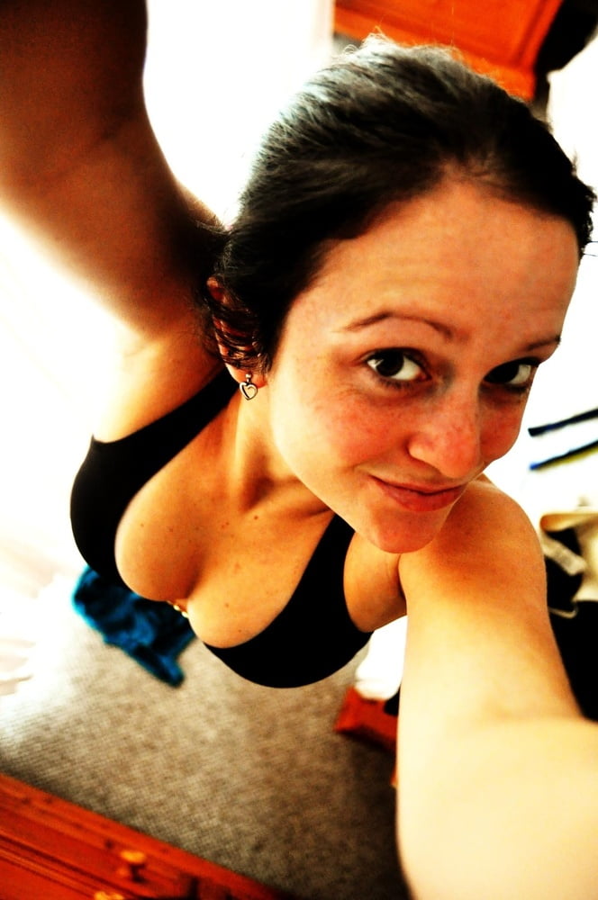 Sexy Milf-Selfies
 #104335930