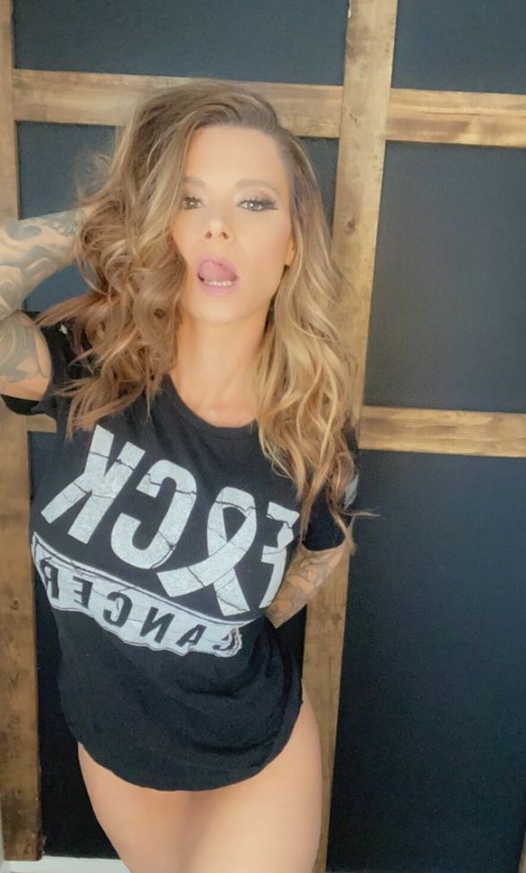 Chroniclesofatiredassmom desnuda #108270906