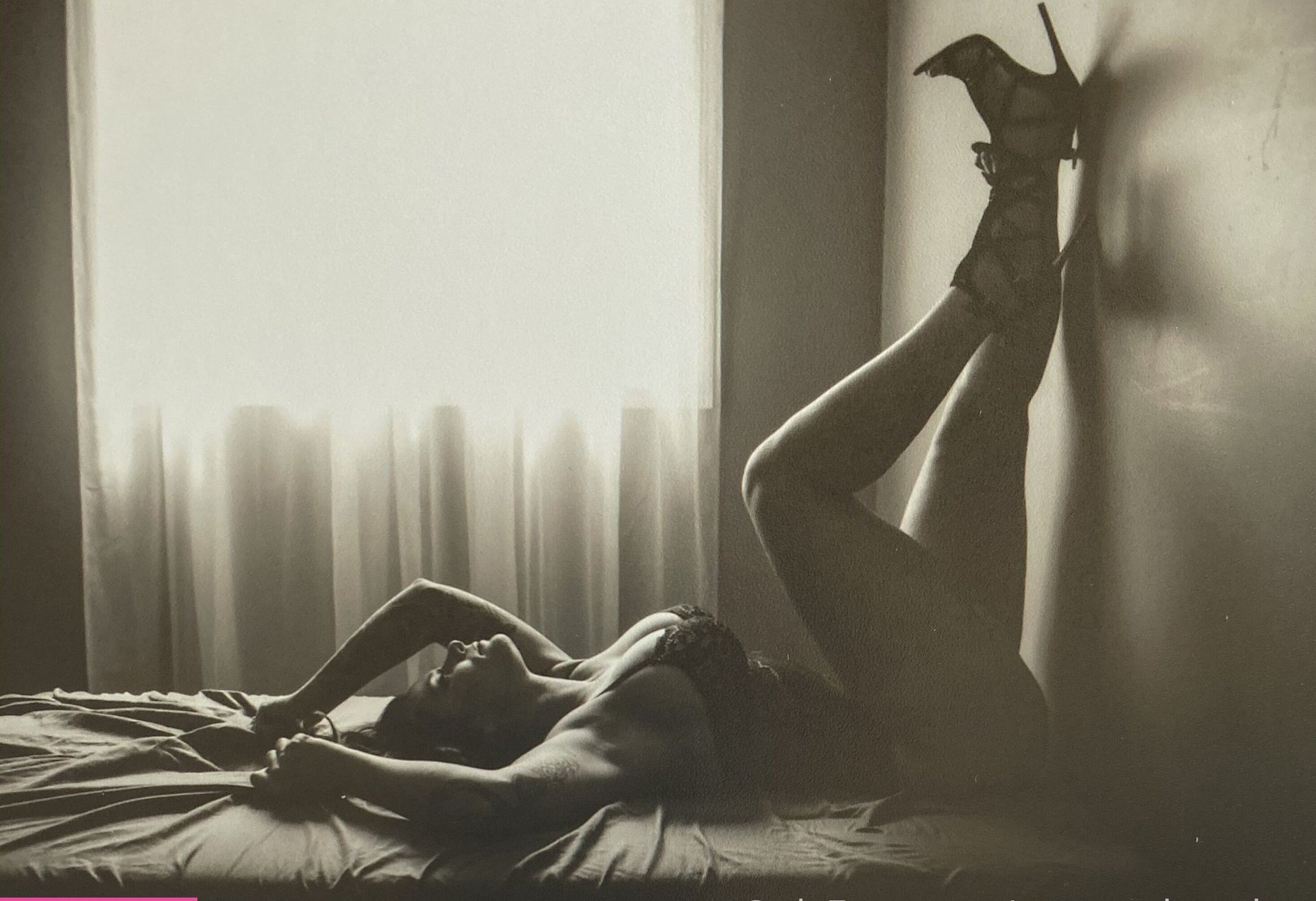 Chroniclesofatiredassmom desnuda #108271051