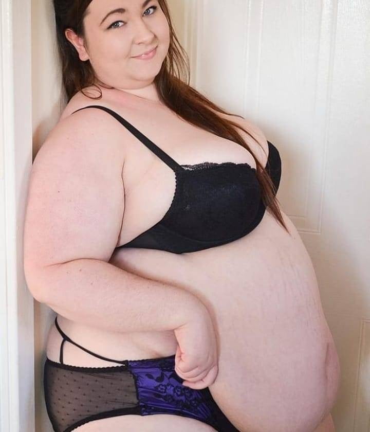 Bbw fette Mädchen fette Bäuche
 #96654964