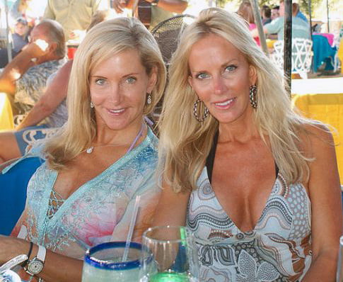 Beat your meat for these sexy grannies #93478154