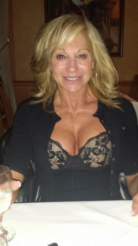 Beat your meat for these sexy grannies #93478217