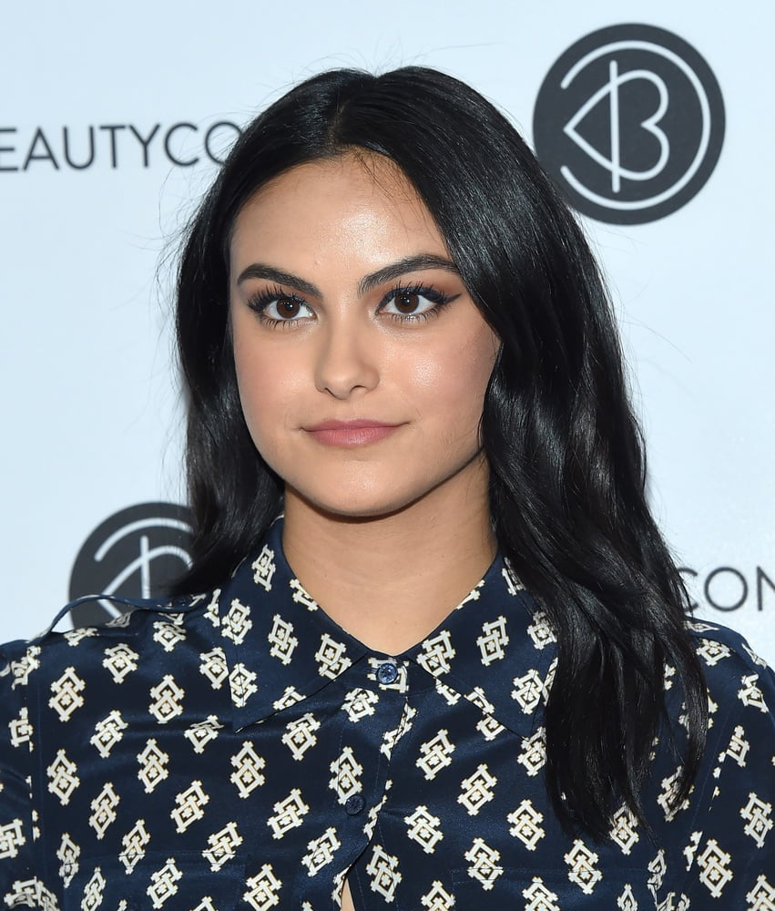 Camila Mendes #87479636