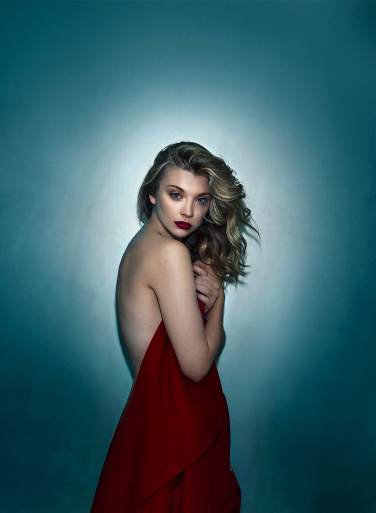 Jerk pour natalie dormer
 #96272136