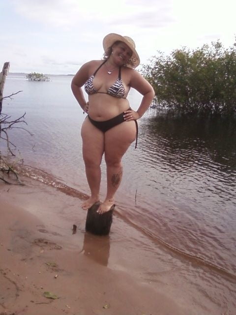 Caderas anchas de las mujeres 326
 #104275791