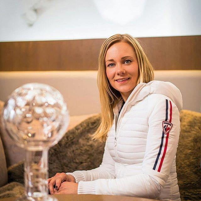 Skibabes 10
 #91113165