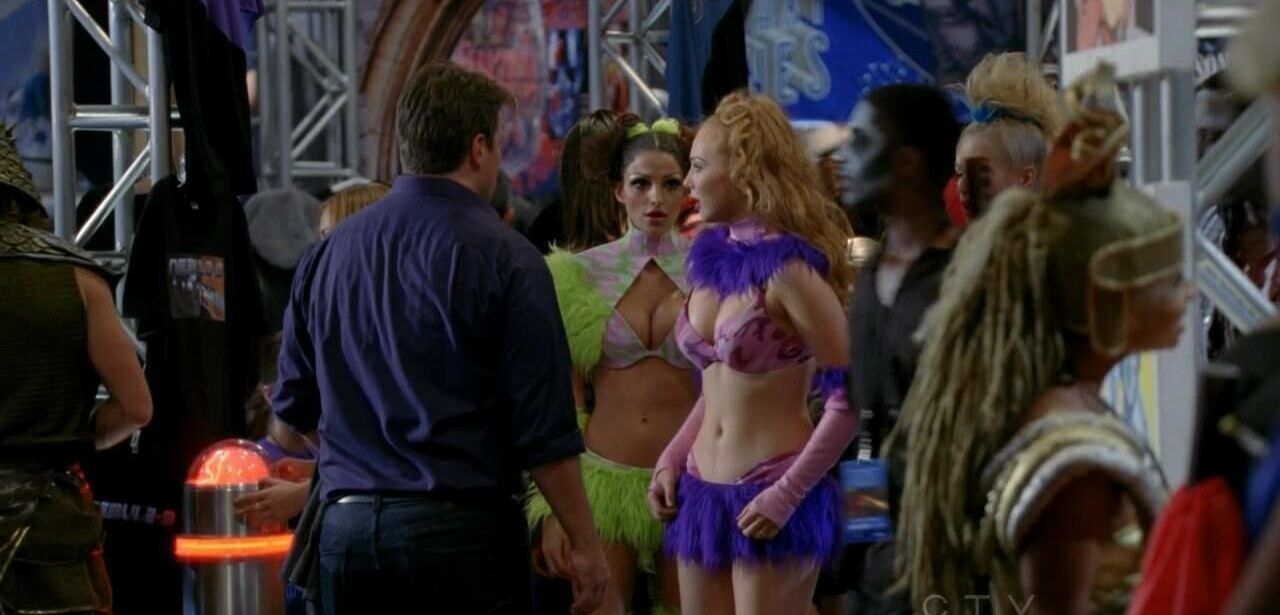 Molly Quinn desnuda #109805626