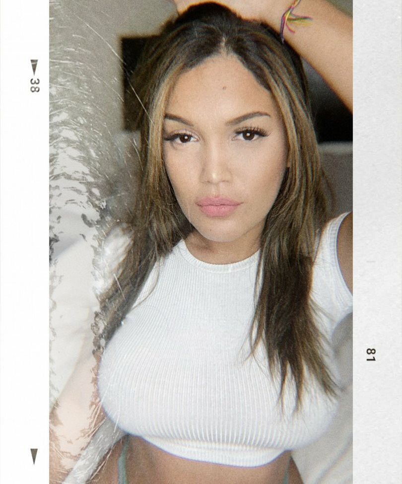 Alina Belle desnuda #108813946