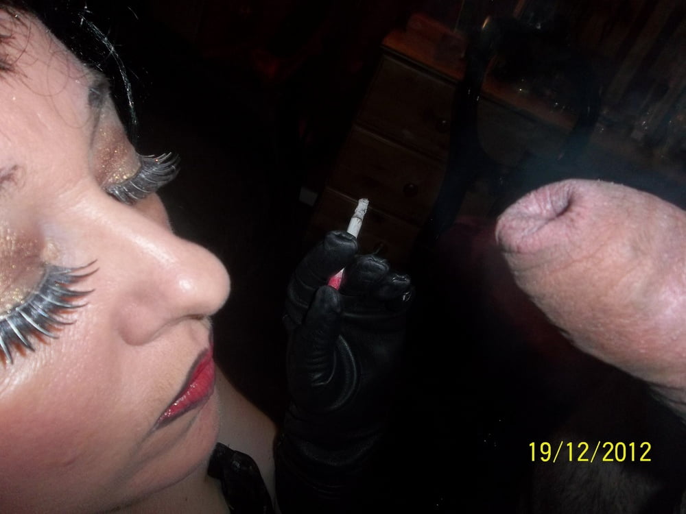 Shirley che fuma il sesso dello sperma
 #106649859