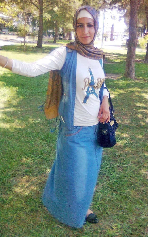 Turbanli hijab arabe turc paki égypte chinois indien malay
 #80330946