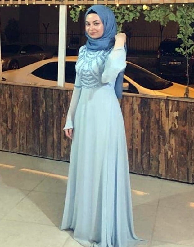 Turbanli hijab arabe turc paki égypte chinois indien malay
 #80330989