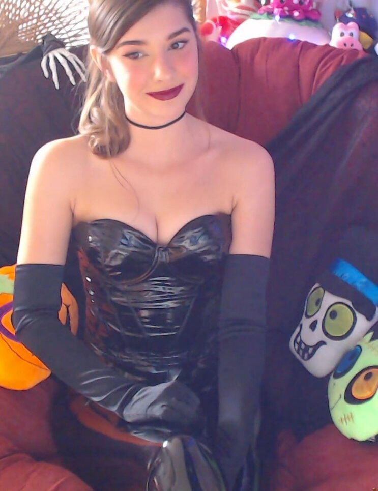 InvaderVie desnuda #109266846