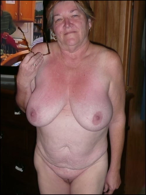 熟女とおばさん 0313
 #96007724