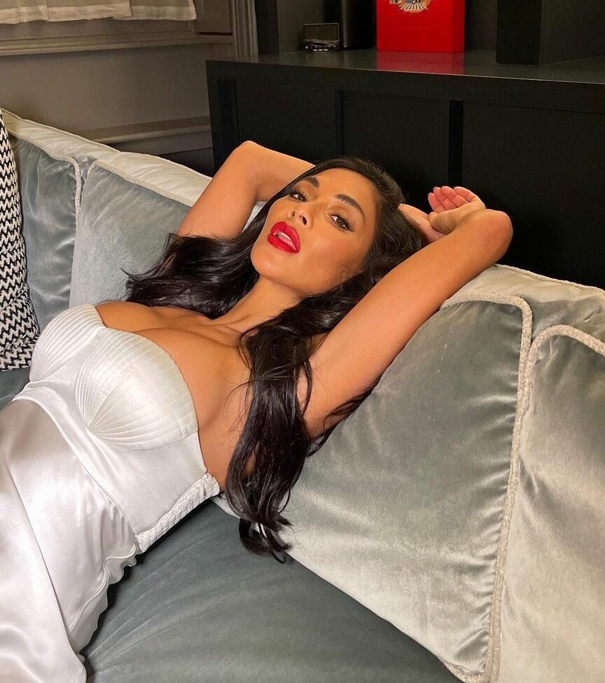 Nicole Scherzinger desnuda #108196886