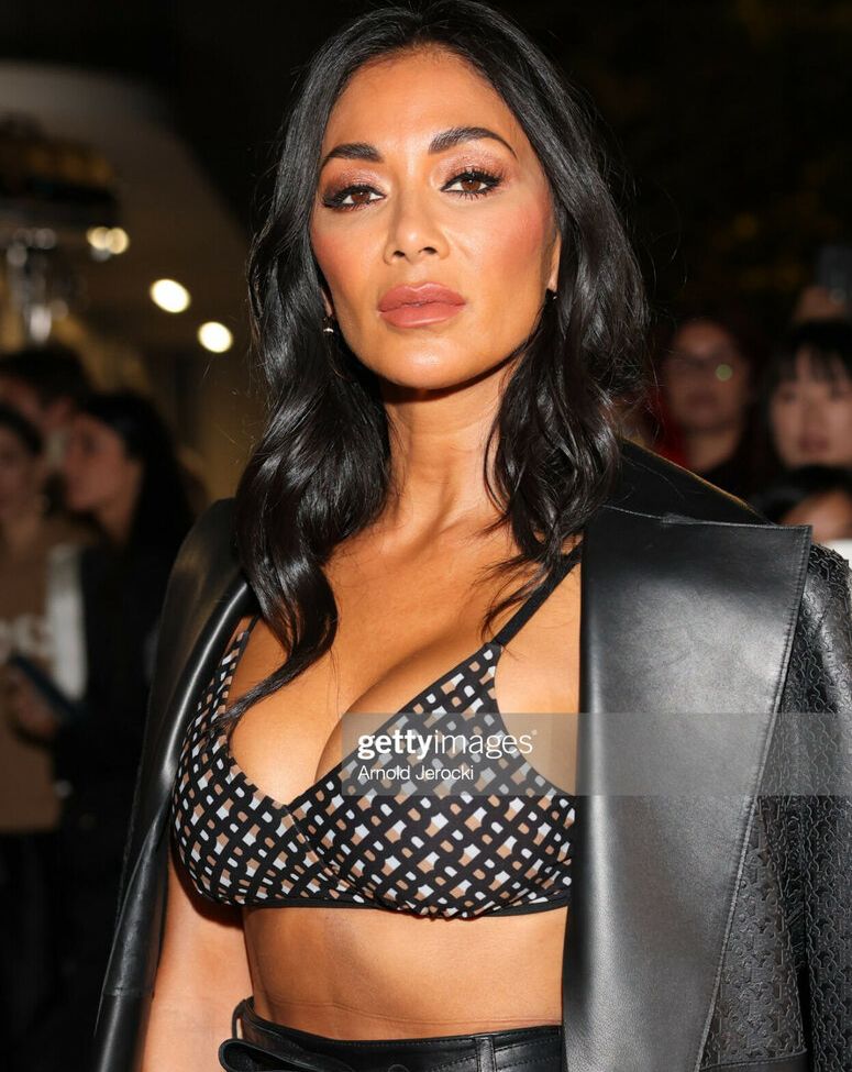 Nicole Scherzinger desnuda #108196939