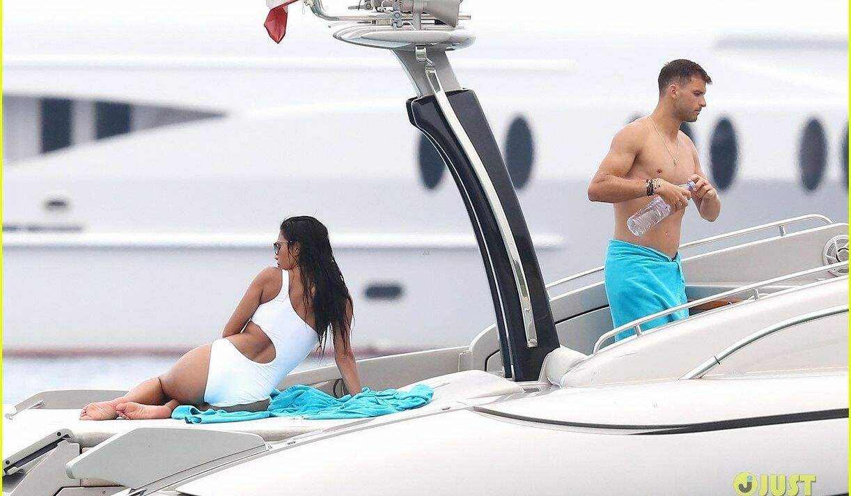 Nicole Scherzinger desnuda #108197079