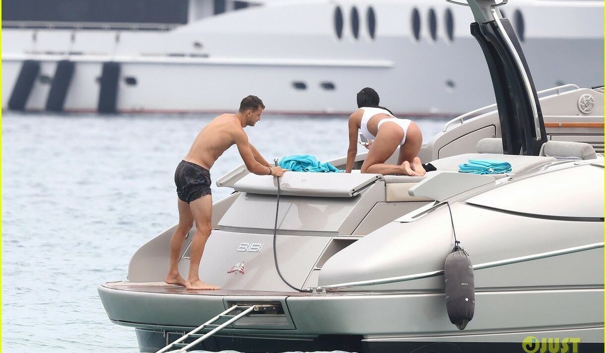 Nicole Scherzinger desnuda #108197088