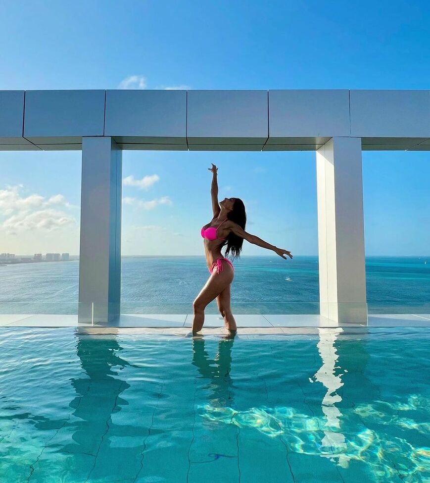 Nicole Scherzinger desnuda #108197157