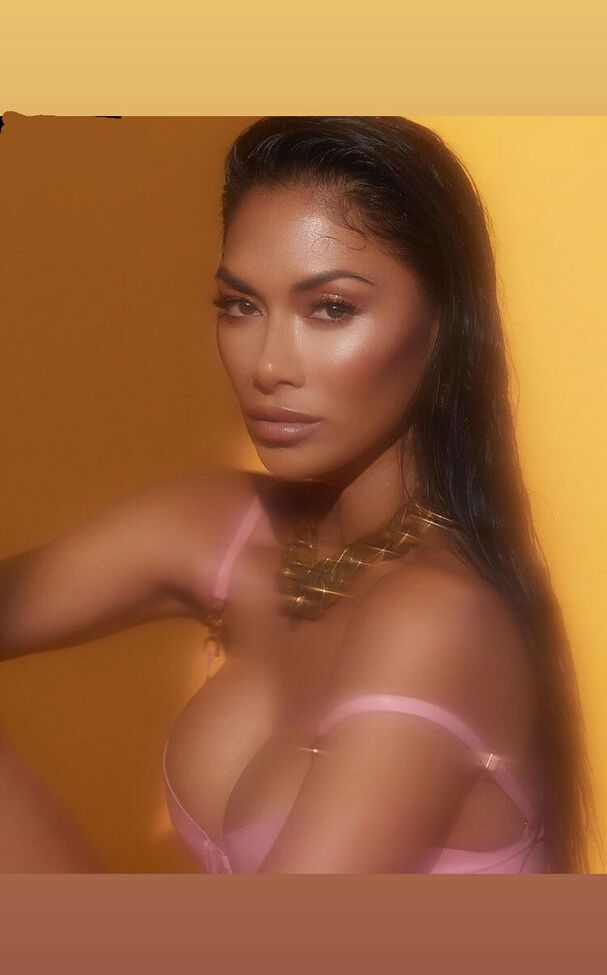 Nicole Scherzinger desnuda #108197176