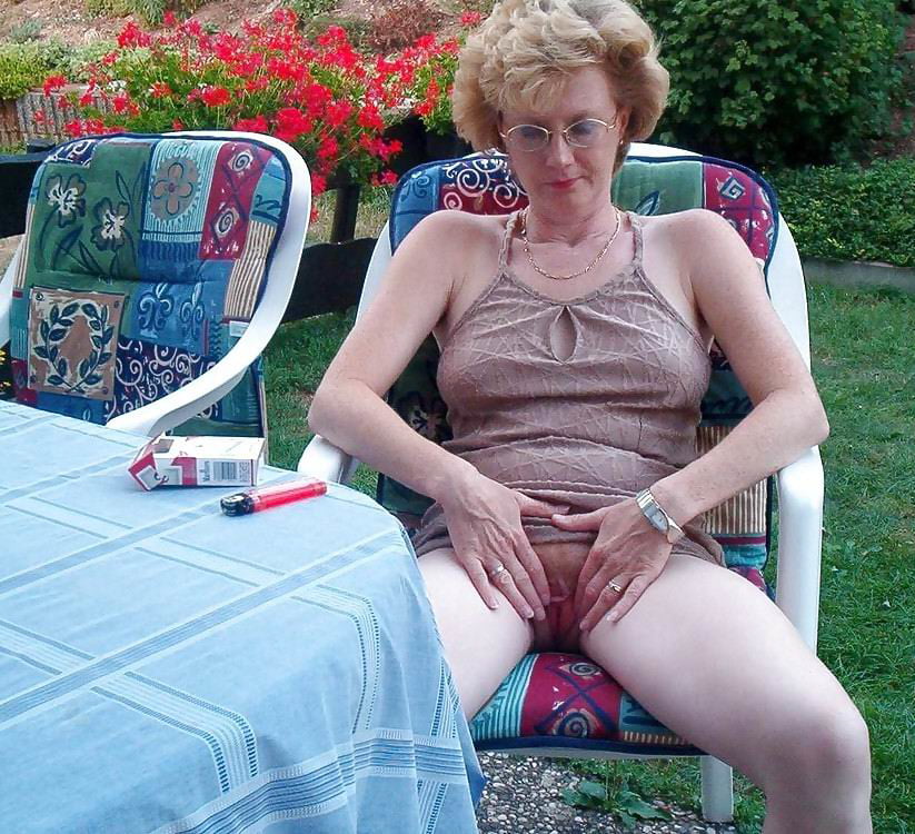 ネットの女たち 02
 #102859823