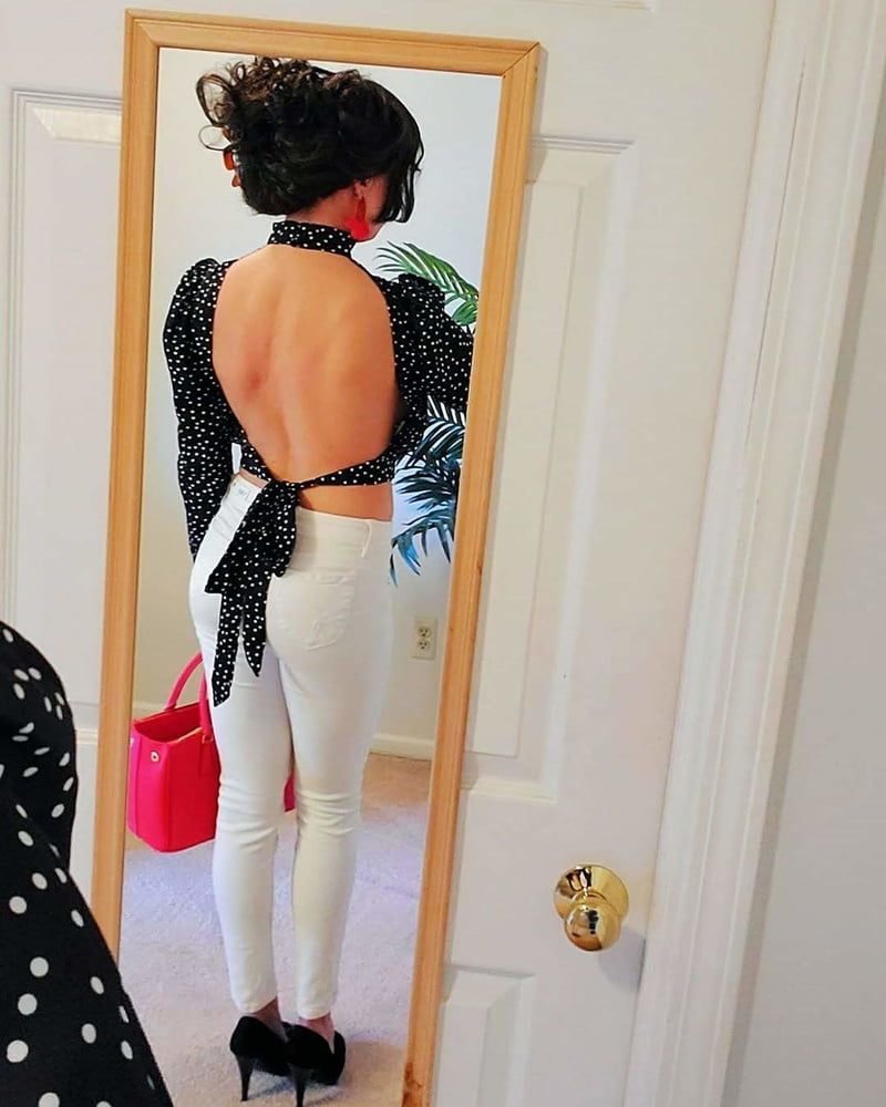 Backless Selfies #100592210