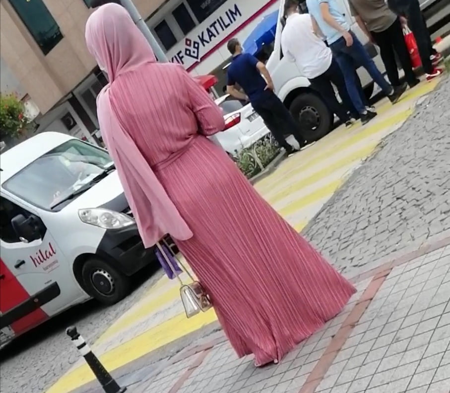 Hijab walking sexy ass and feet #89431409