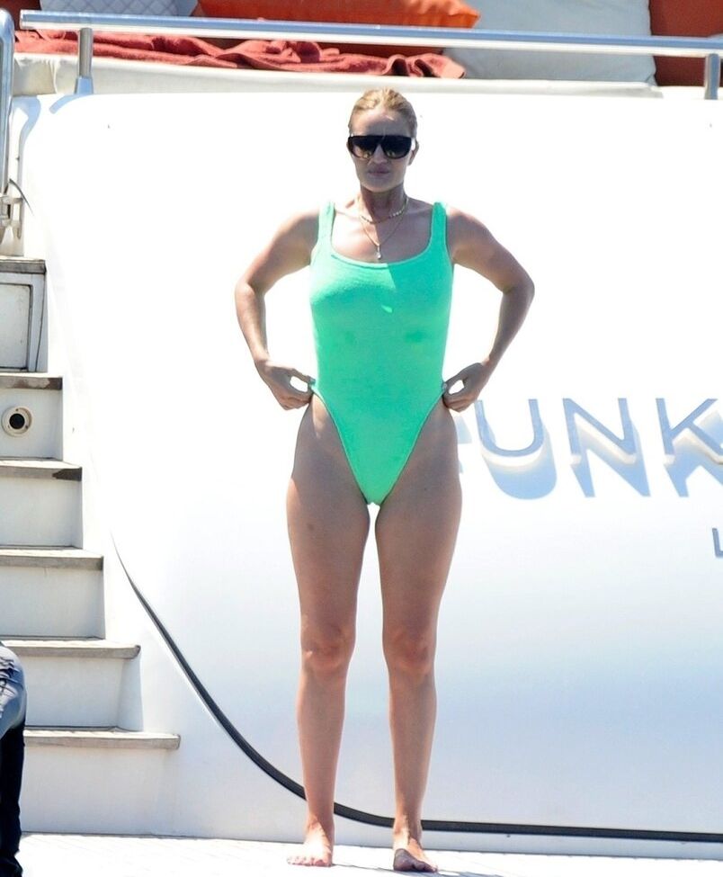 Rosie Huntington-Whiteley nackt #108431114