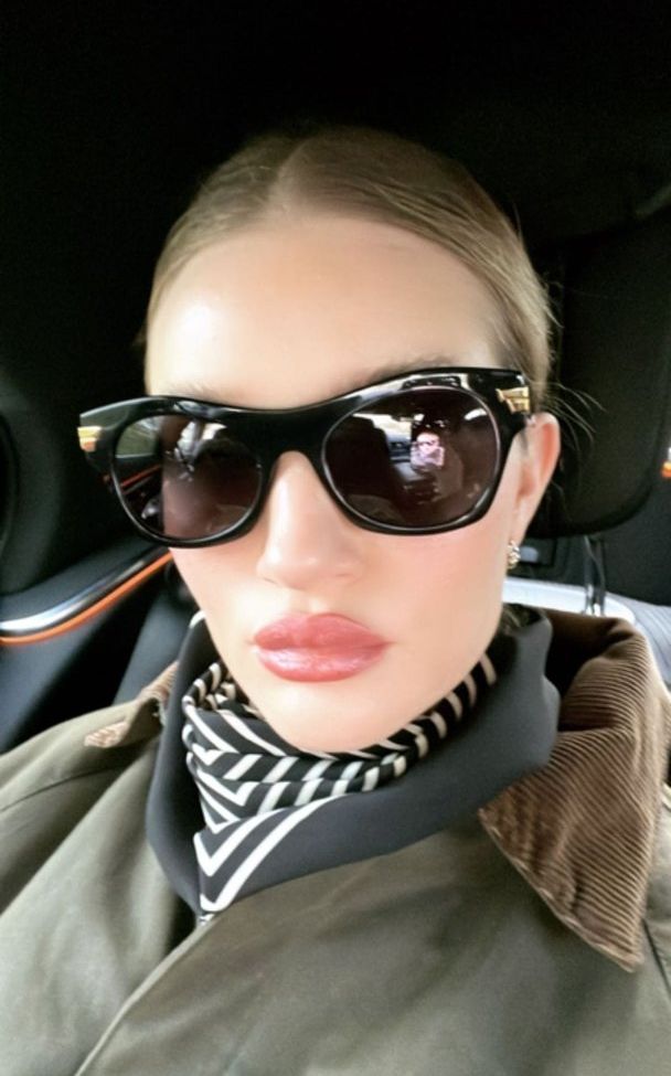 Rosie Huntington-Whiteley nackt #108431186