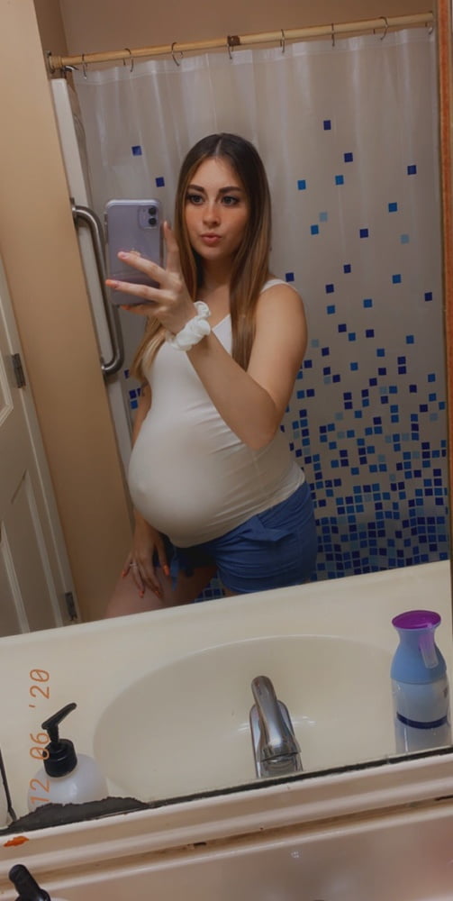 Sexy schwangere Mädchen 122
 #93428451