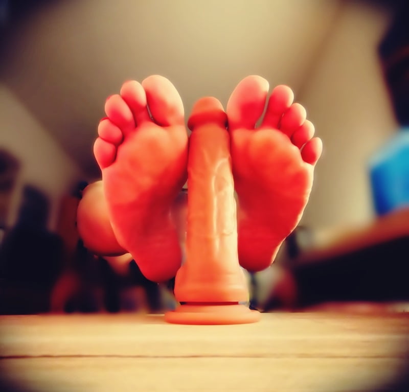 Foot &amp; Heel Play With Dildo #107132491