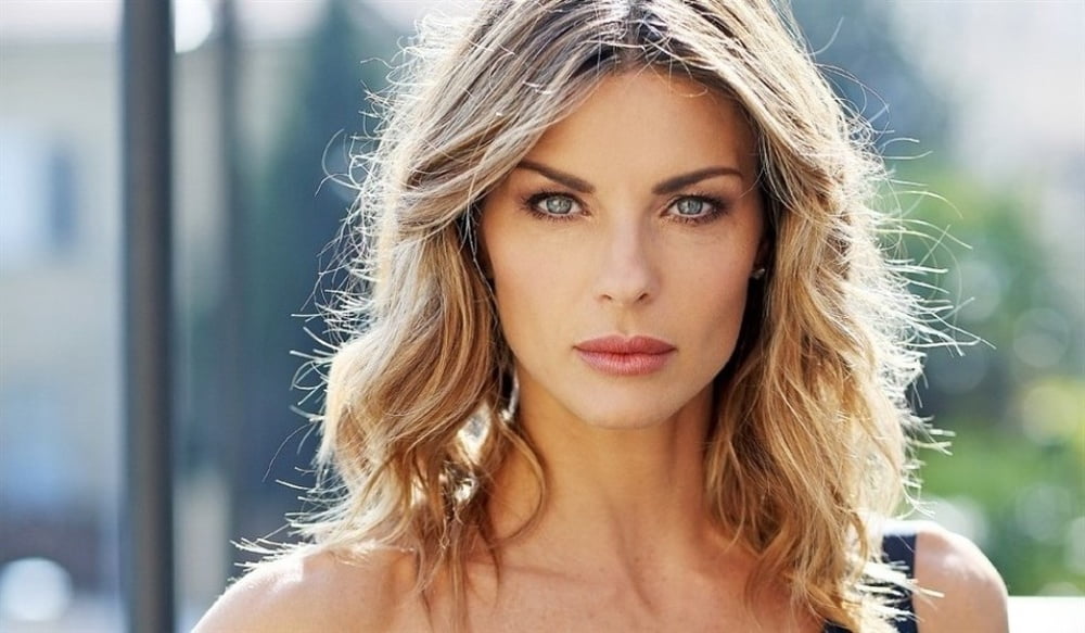 Martina Colombari #97139878