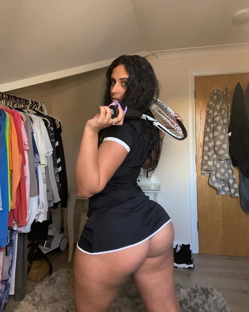 Mel.farahmand
 #87621464