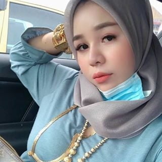 Melayu
 #80758293