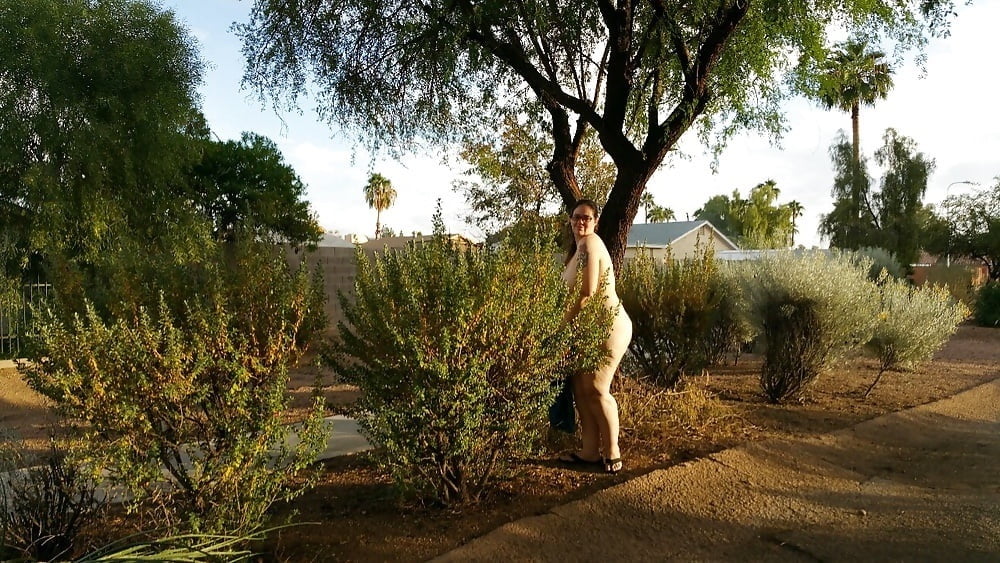 プラージュの岸辺の少女
 #90456255