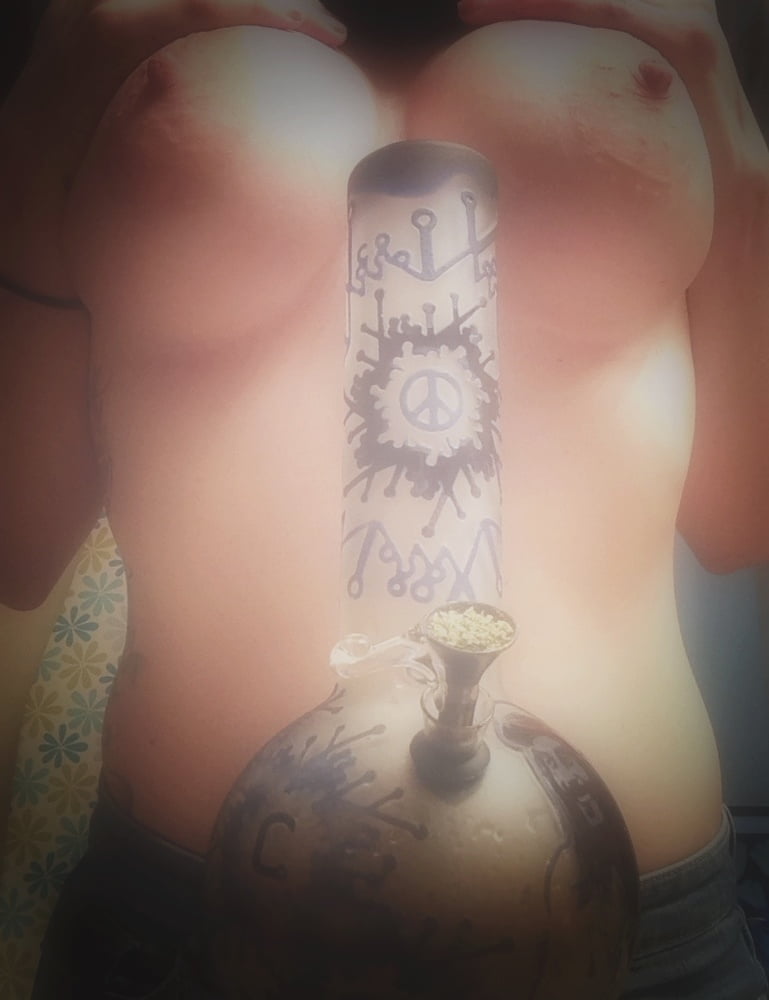 Stoner420 girl #103615756