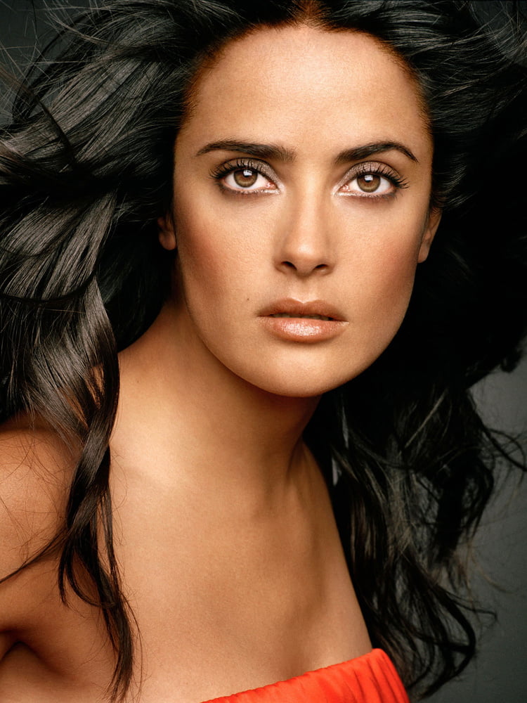 Salma hayek
 #101684607