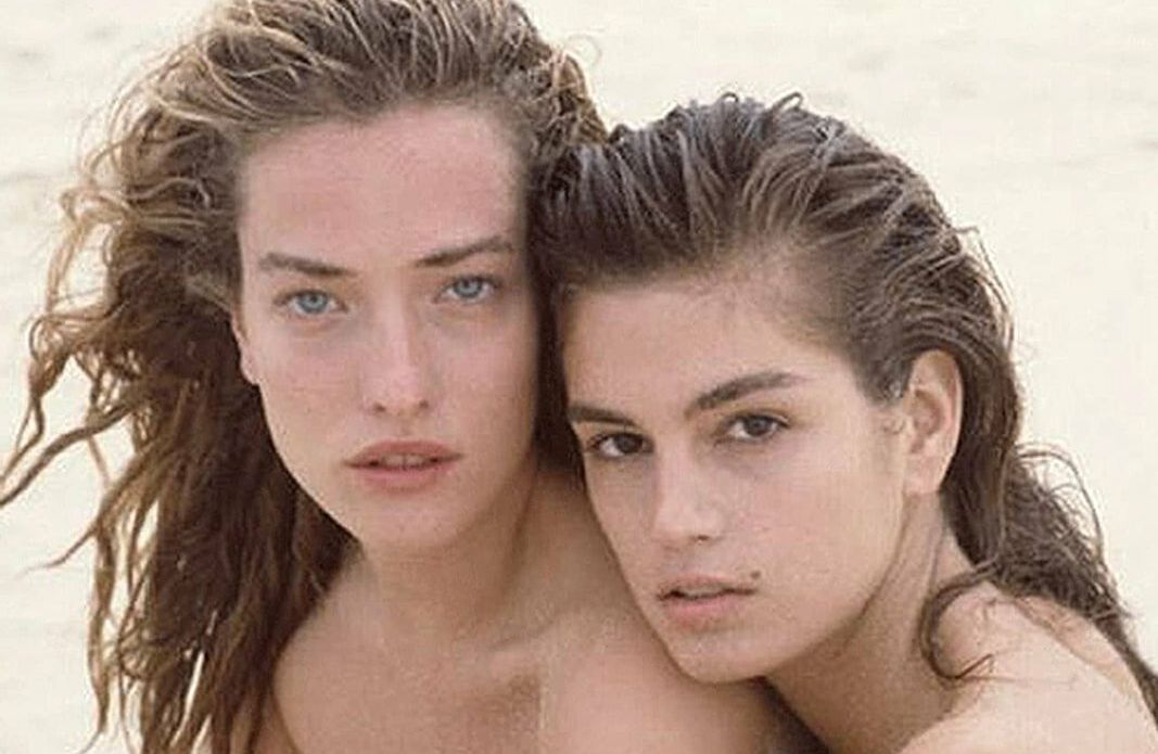 Cindy Crawford nude #109067389