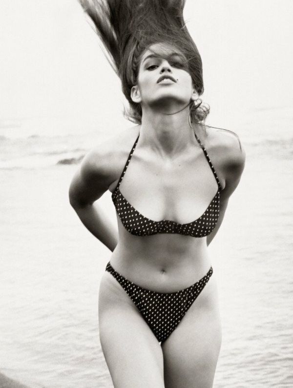 Cindy Crawford nude #109067418