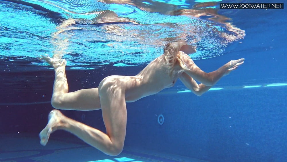Mary Kalisy Pt.1 Underwater Swimming Pool Erotics #106622484