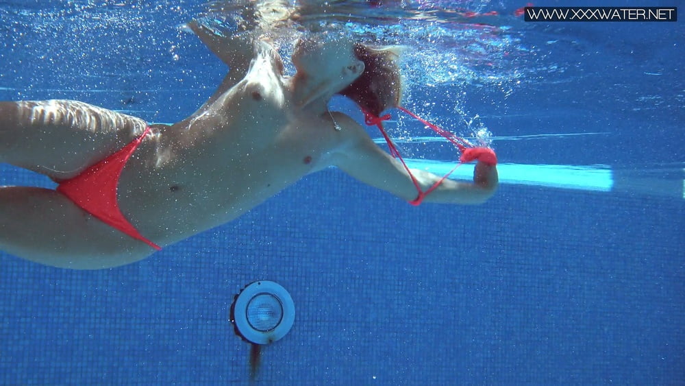Mary Kalisy Pt.1 Underwater Swimming Pool Erotics #106622508