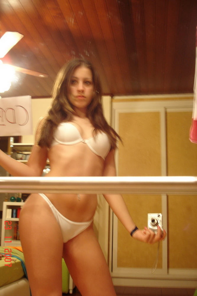 mature 723 #98560920