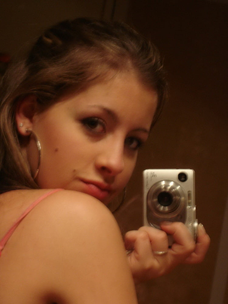 mature 723 #98561074