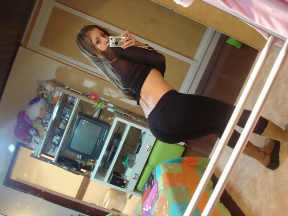 mature 723 #98561237