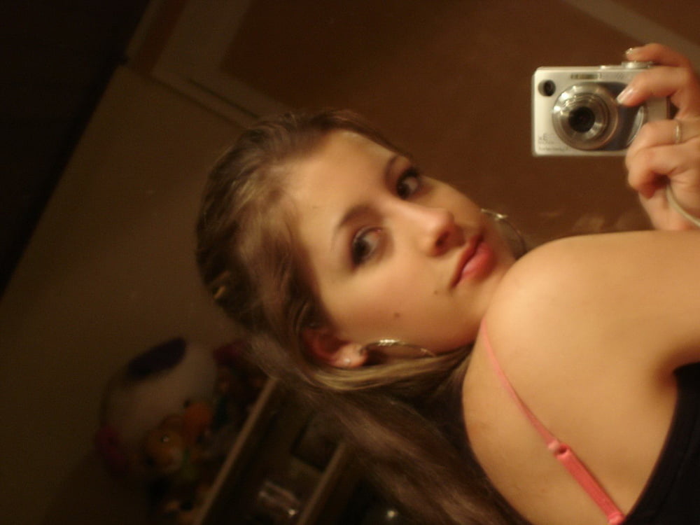 mature 723 #98561359