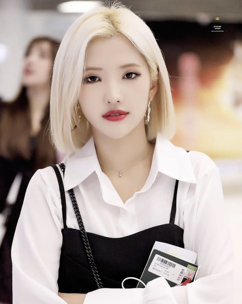 Jeon soyeon - g-idle
 #80504902