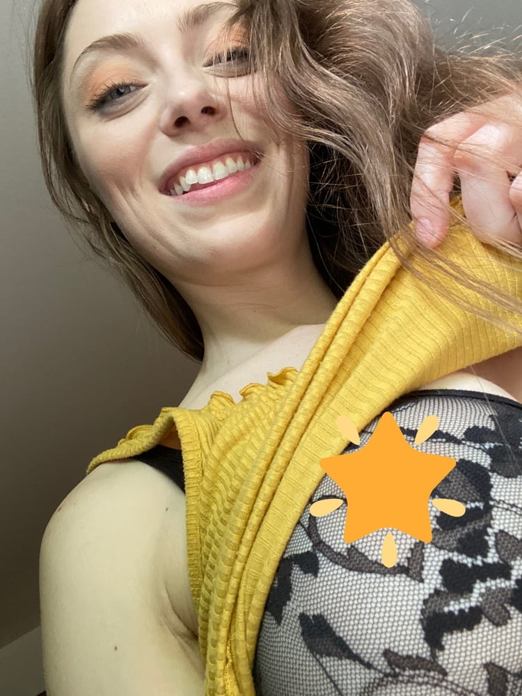 Arielleaurora #80486063