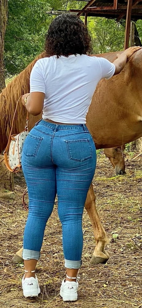 Maduras culonas
 #96209854