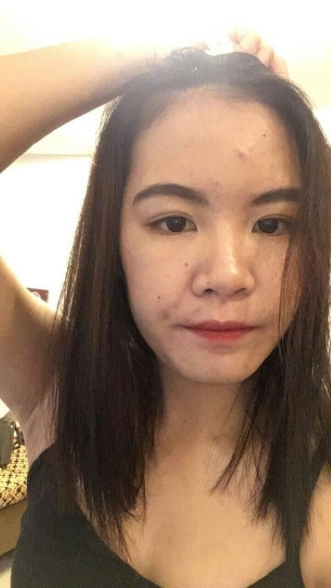 Chica de oficina tailandesa
 #104379795