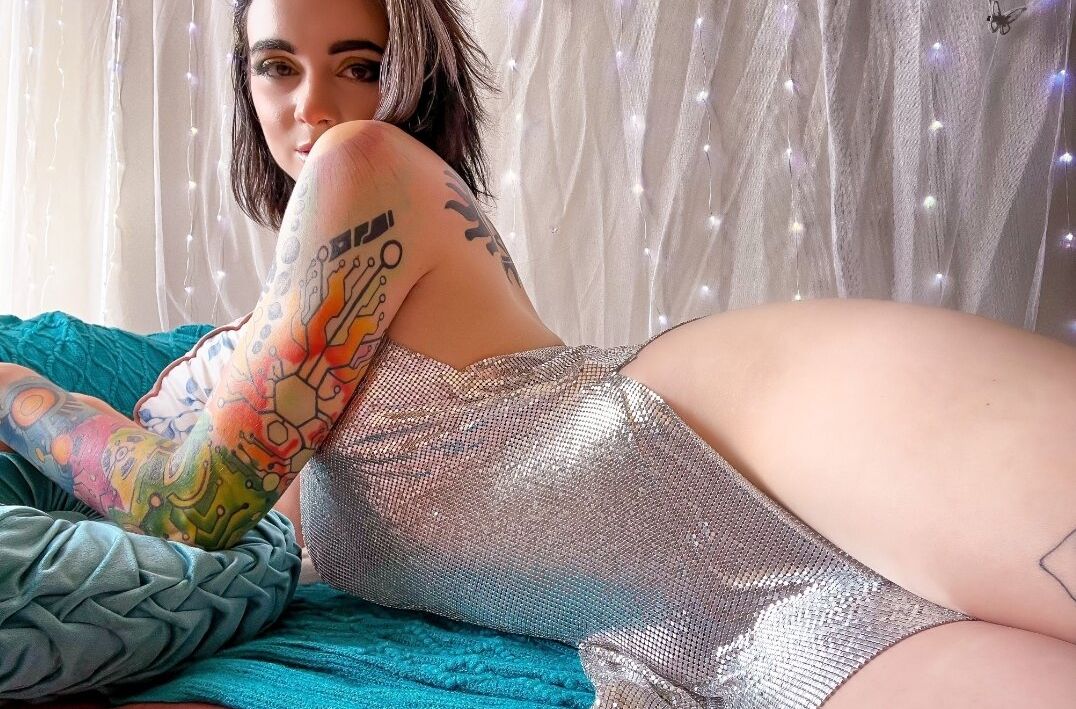 Flickerspark desnuda #107876315